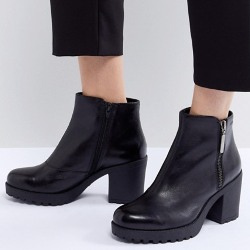 Vagabond grace Chelsea leather platform boot